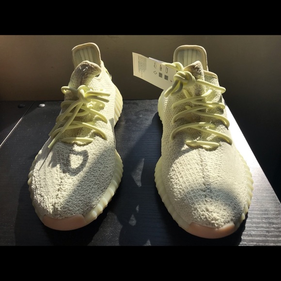 Yeezy 350 Butter - Picture 2 of 5